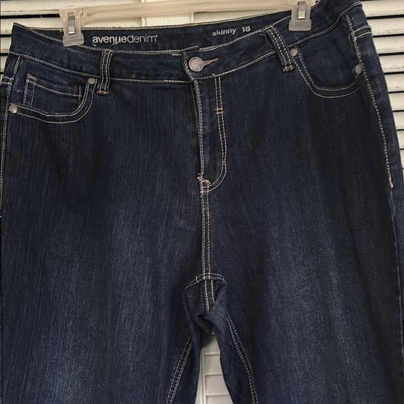 Plus size Avenue Blue Skinny Jeans Sleek Fit size 18 - Picture 5 of 14
